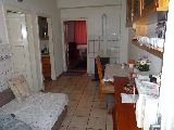 elad� lak�s - P�pa