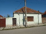elad� h�z - P�pa